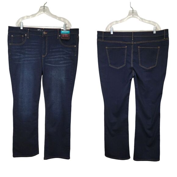 No Boundaries Women’s Bootcut Contour Waistband Jeans Size 21 - Picture 1 of 6